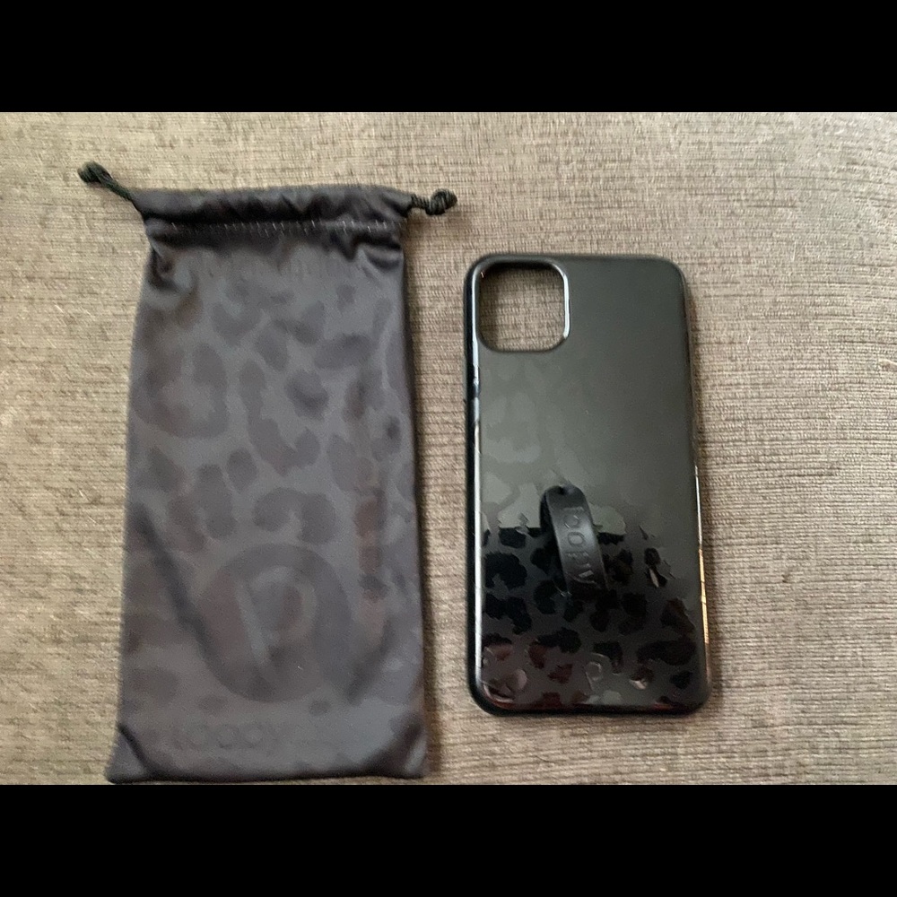 Midnight Leopard Loopy Case